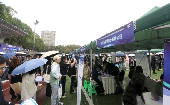 毕业生应聘有哪些技巧 听听用人单位这些实用建议 毕业生应聘有哪些技巧 听听用人单位这些实用建议